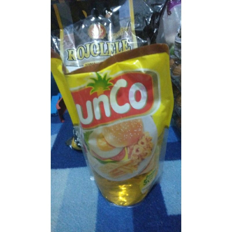 

minyak goreng sunco 2 liter