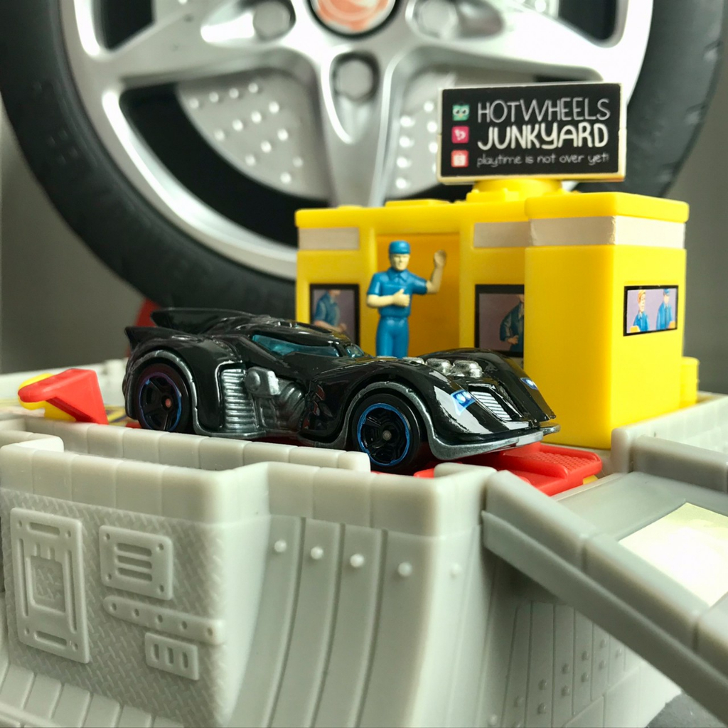 Hot Wheels Batman Arkham Asylum Batmobile