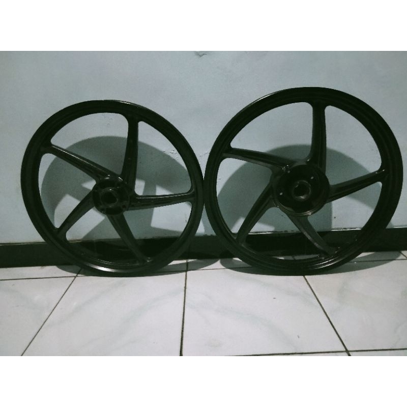 Velg Resing sett original Supra 125 old belakang tromol