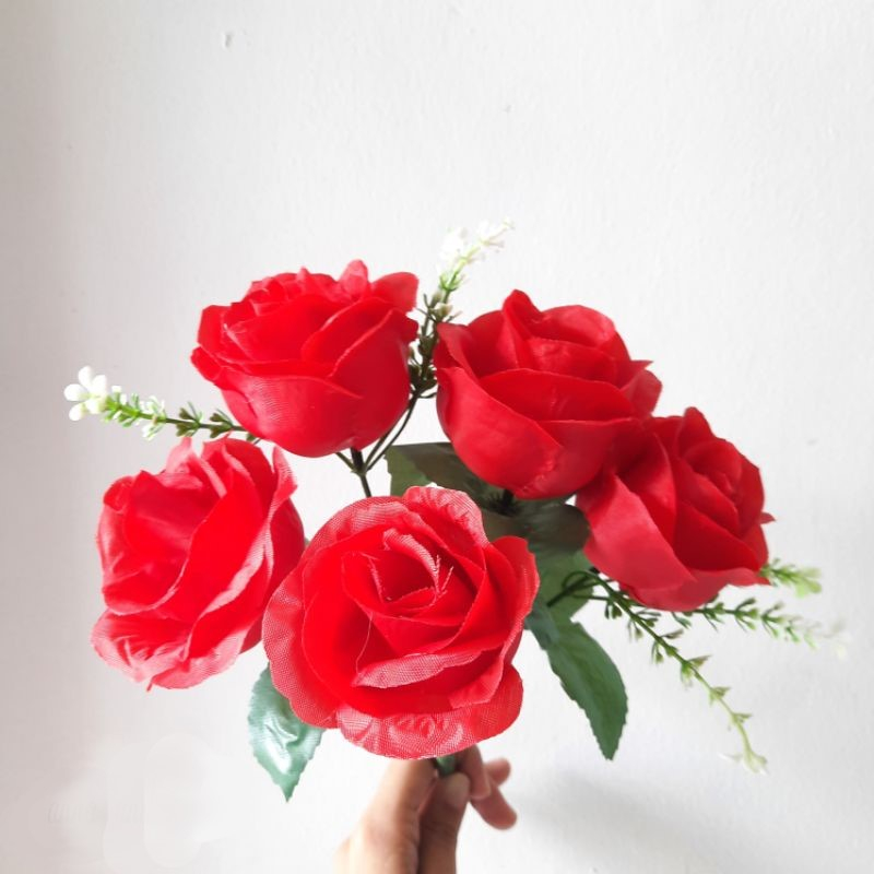 (1 tangkai) Bunga Mawar 5 Cabang / Artificial Rose / Bunga Plastik / Bunga Mawar Artifisial / Mawar 