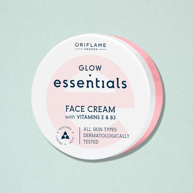 Glow Essentials Face Cream with Vitamins E & B3 Oriflame (75ml)