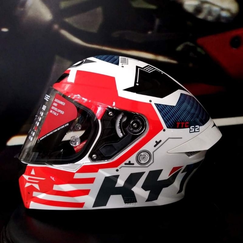 KYT TT COURSE FUSELAGE RED WHITE
