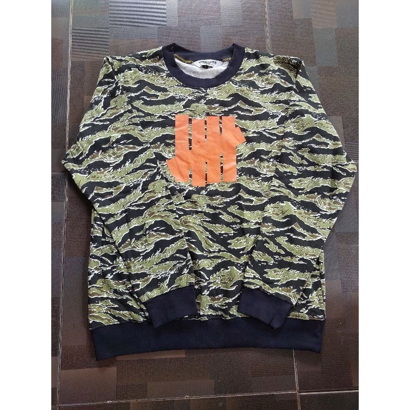 Cn Undefeated Camo