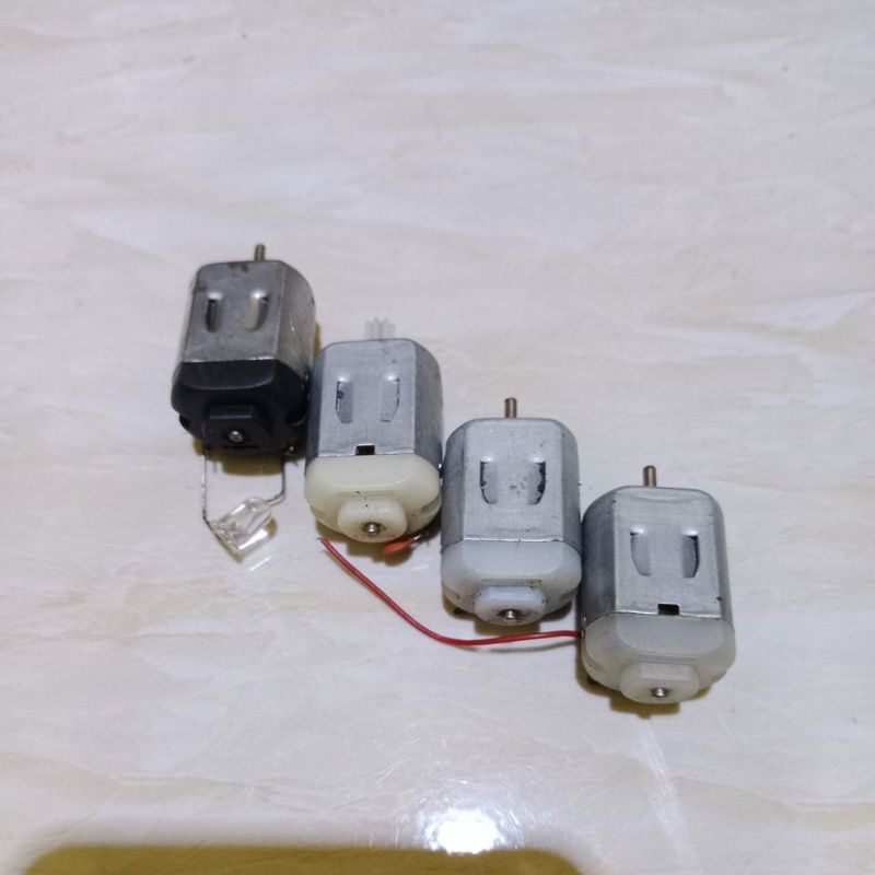 Dc Motor 12V Ex bekas copotan dari mesin photo copy barang normal ready bos