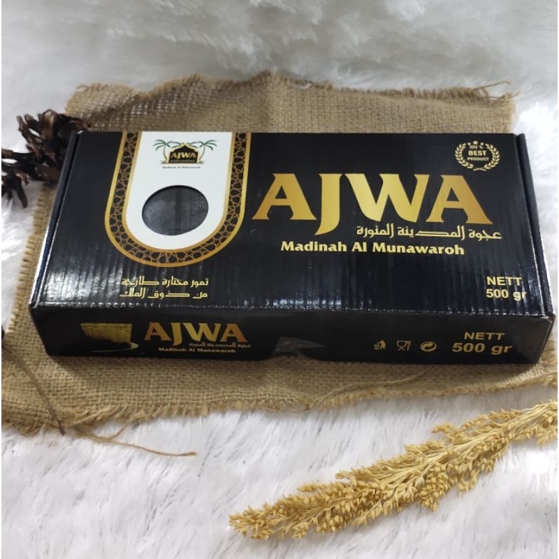 

Kurma Ajwa Madinah Al Munawaroh Asli Premium Quality
