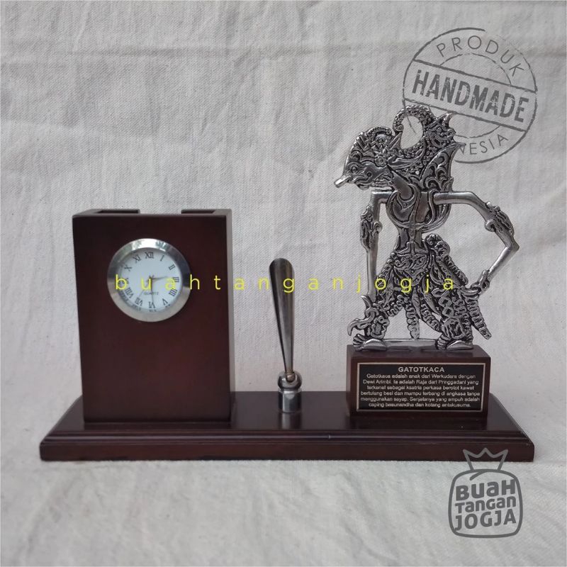 

Tempat Bulpen & Kartu Nama Jam Wayang + Label Custom + Box - Kerajinan Khas Jogja