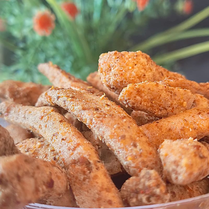

basreng stik basreng "STIK BASRENG" basreng daun jeruk Camilan Snack per 100 dan 200 gram