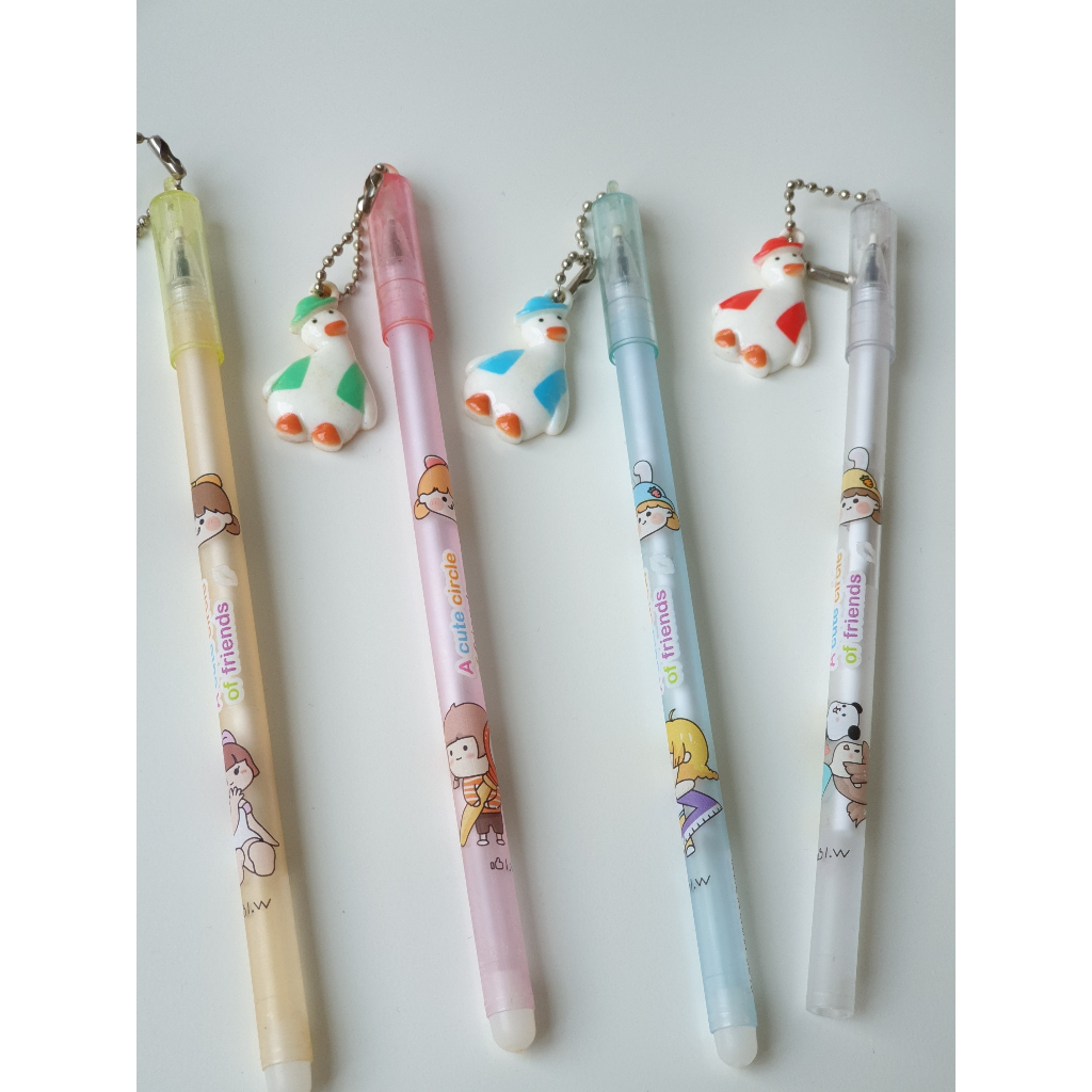 

PULPEN GANTUNGAN BEBEK KEPALA MIRING