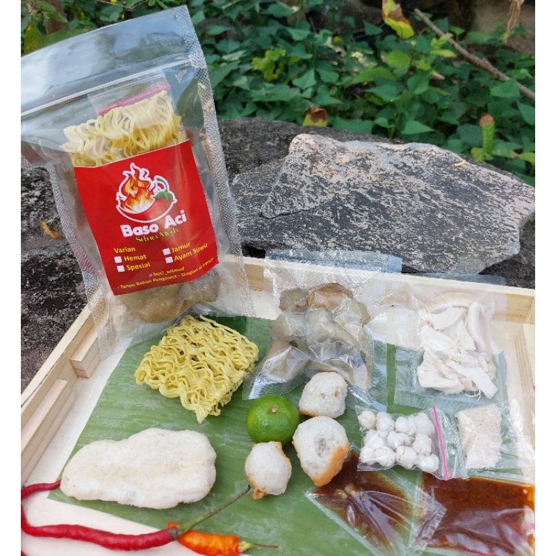 

baso aci ayam suwir, dengan extra toping ayam suwir,