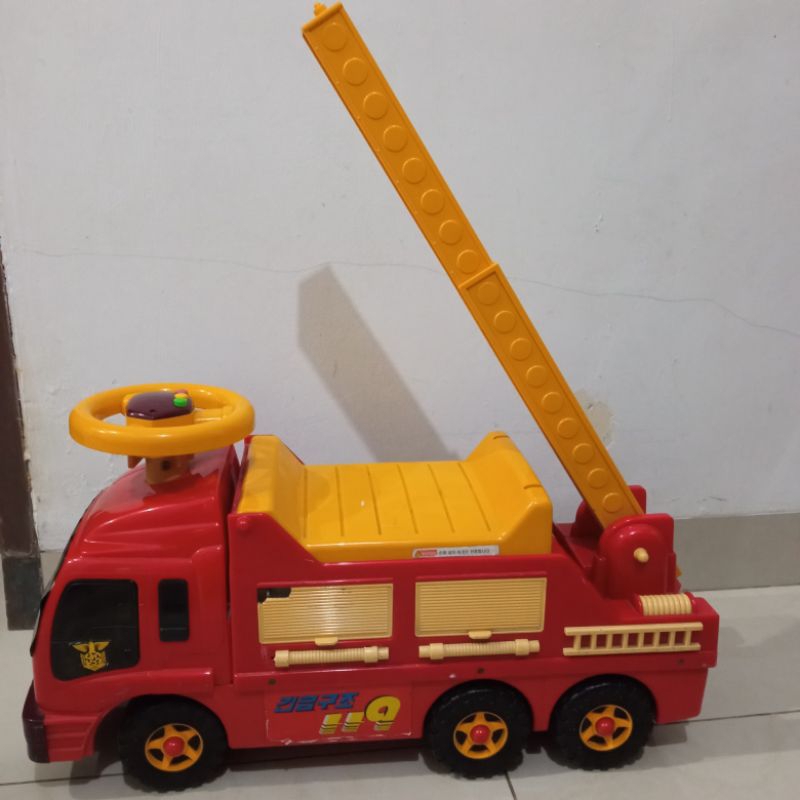 daesung granto ride on mobil mobilan preloved