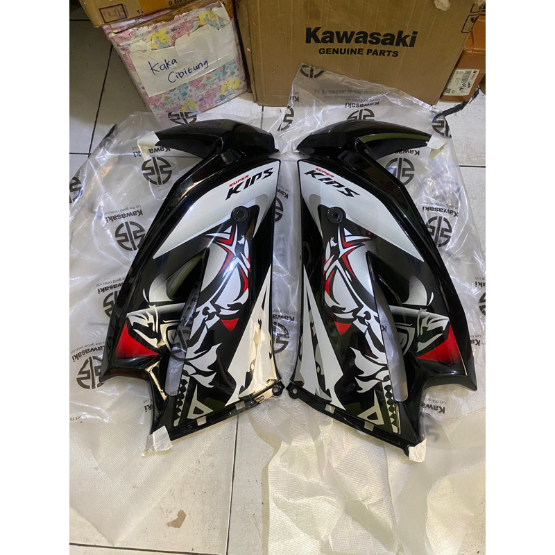 Sepasang Fairing sayap ninja rr new 2013 2014 Putih SE