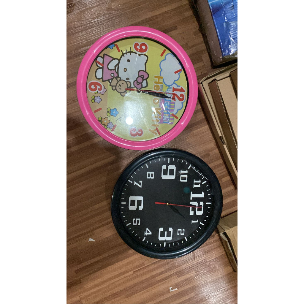 Jam Dinding Unik Lucu