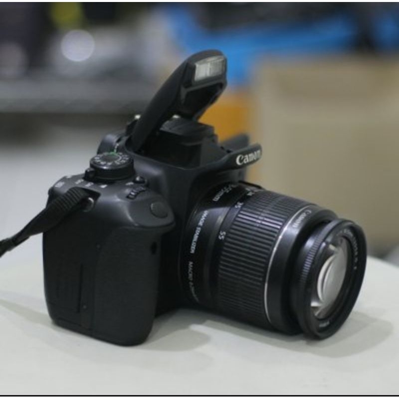 Kamera Canon Eos 700D Full Lensa Kit