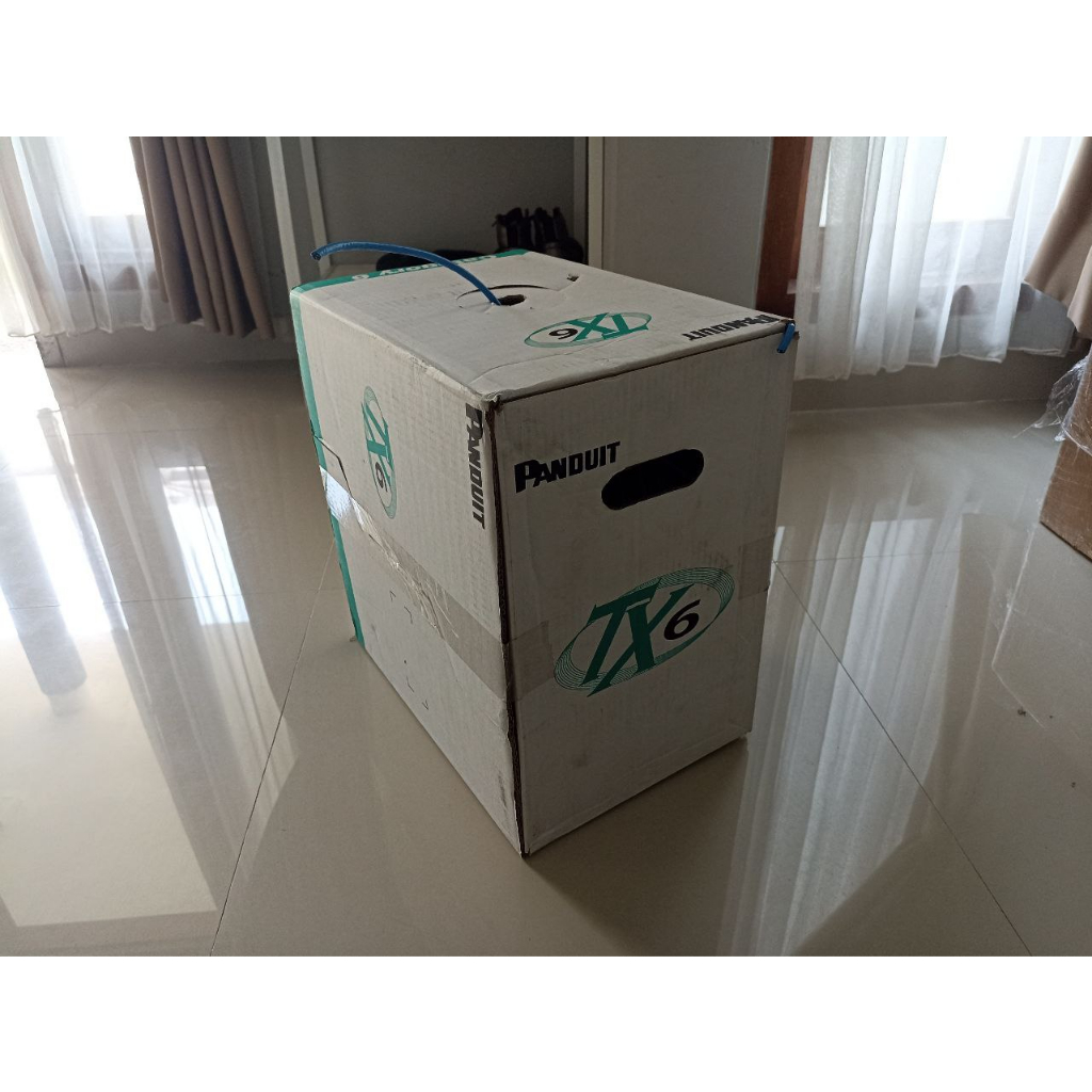 Kabel Panduit TX6 PUC6CO4BU-C / Panduit UTP Cat6 TX6