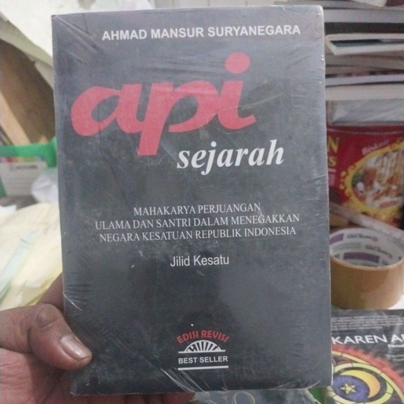api sejarah 01