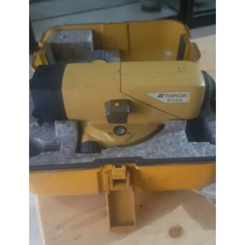 

Auto Level Topcon ATB4 bekas