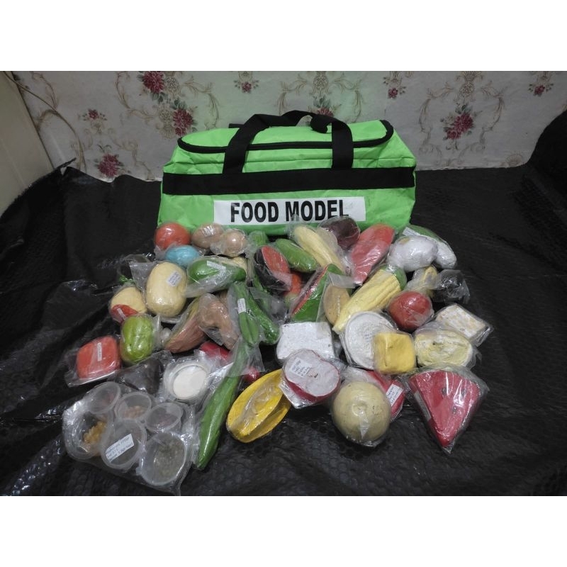 Food Model Gizi 4 Sehat 5 Sempurna.