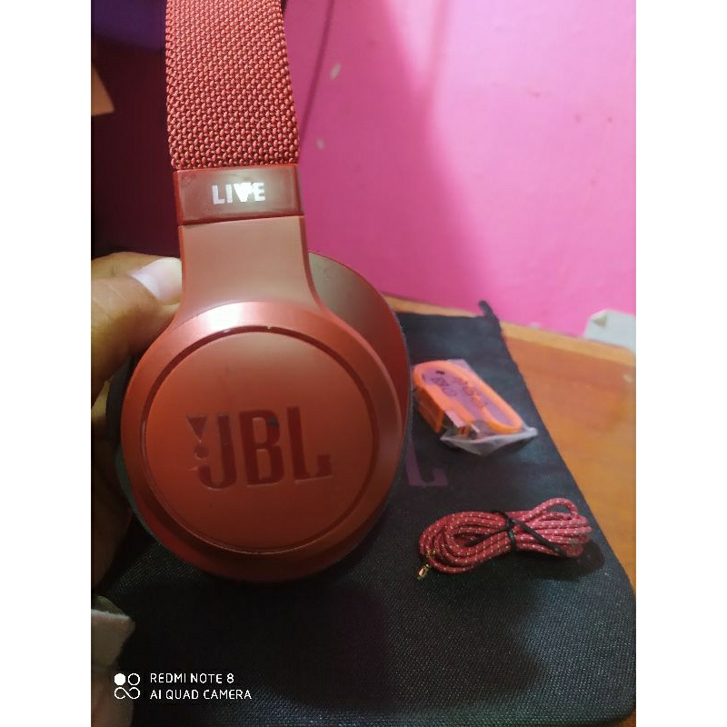 JBL Live 500BT