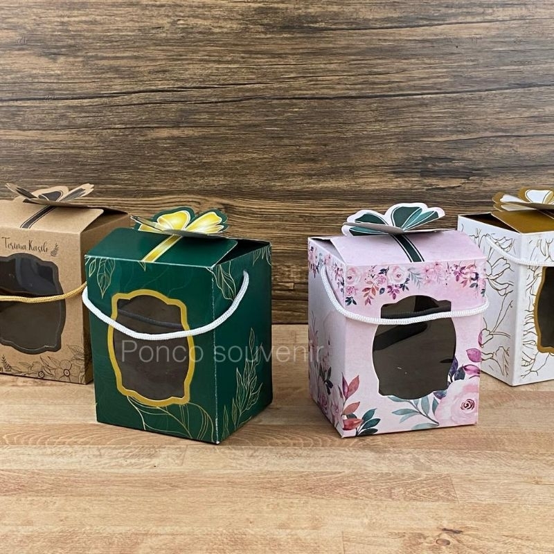 

50 Pcs + Tali Box Kemasan Gelas Gagang CL/ CG, Dll 11 x 9 x 7,5 Cm