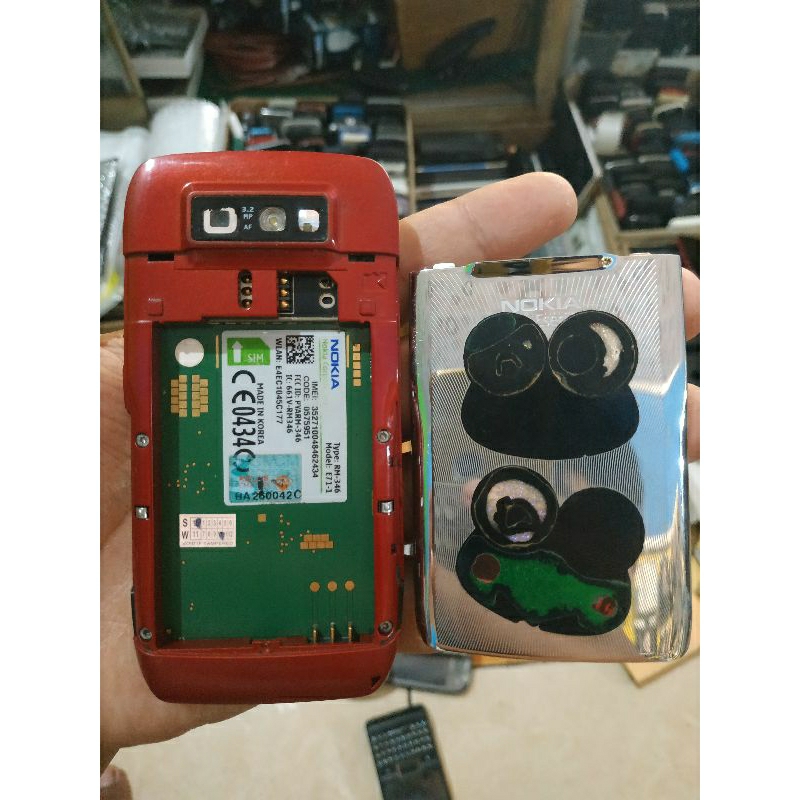 NOKIA E71 BAHAN MATI