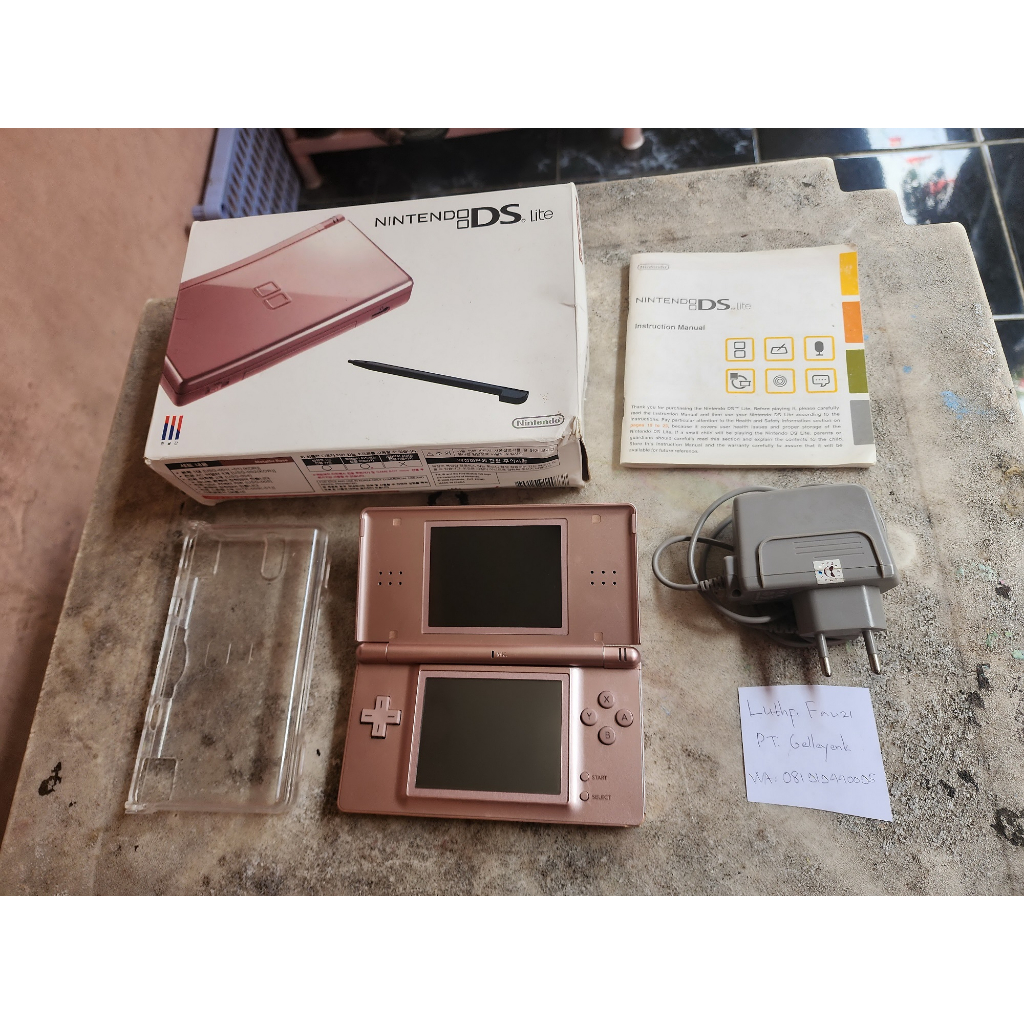 Nintendo DS Lite NDS Metallic Rose with Edge 8GB Fullset Plus Case 01