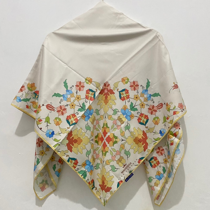 Preloved Hijab Mandjha Ivan Gunawan | Preloved Mandjha | Preloved Hijab Brand