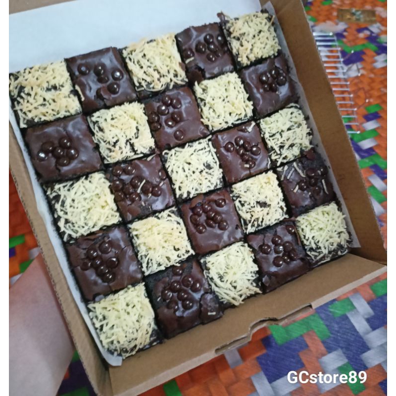 

BirthDay Cake Fudgy Brownies