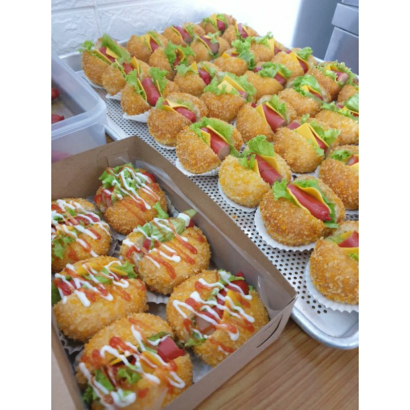 

(PO sehari)donat sosis + donat choco nutella