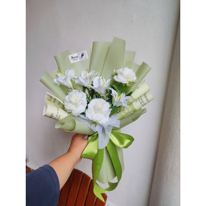 Suzette Bouquet / Buket Bunga Lily Artificial