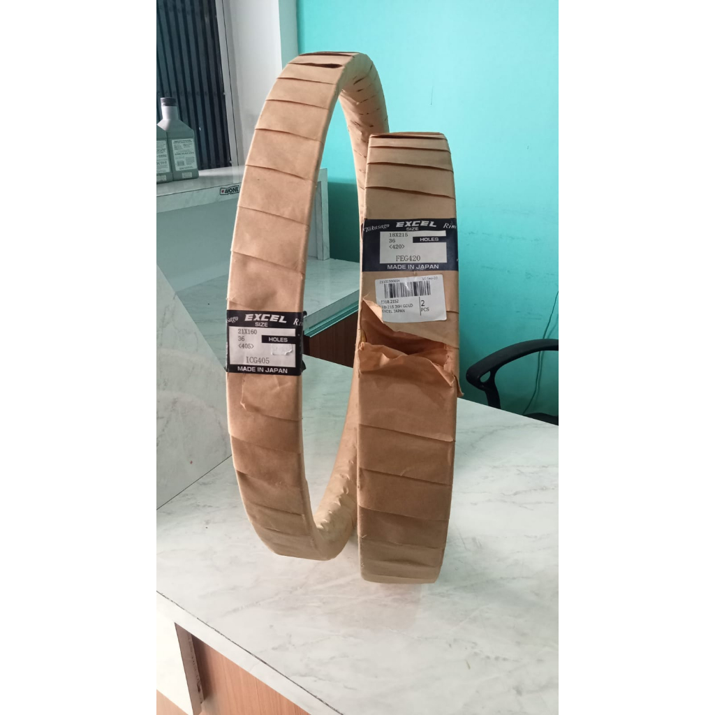 VLAG TAKASAGO EXCEL (36 HOLES JAPAN), 18x2.15 GLOD, 21x1.60 GLOD