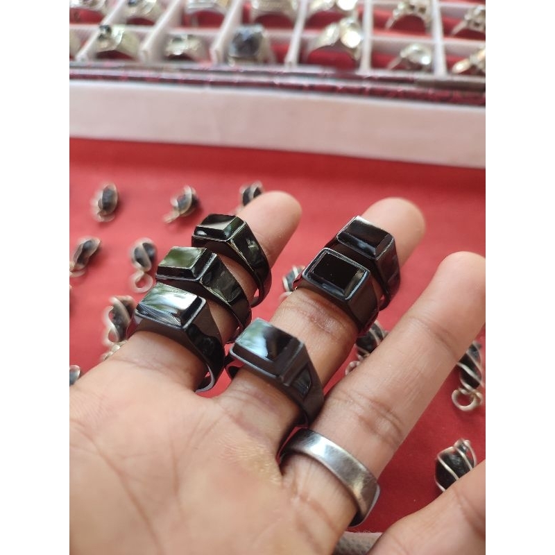 cincin batu satam cutting kotak