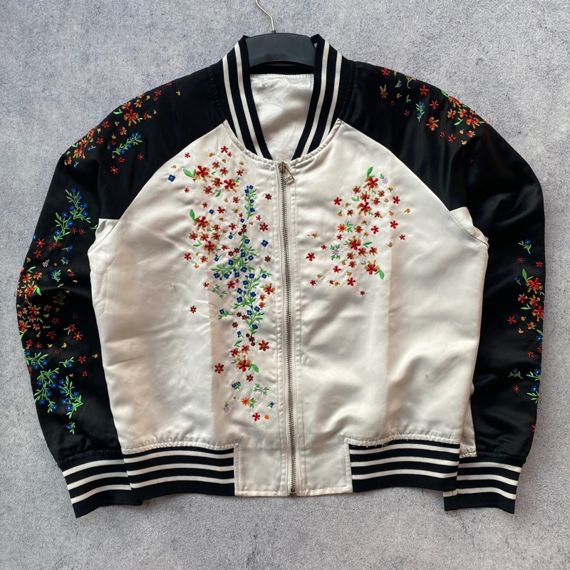 Jaket Sukajan Bordir Bekas Preloved