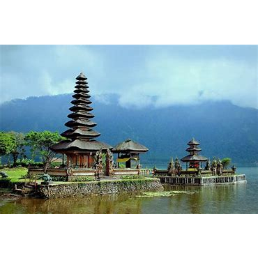Open Trip Jogja, Bali, Jakarta, Bandung dll