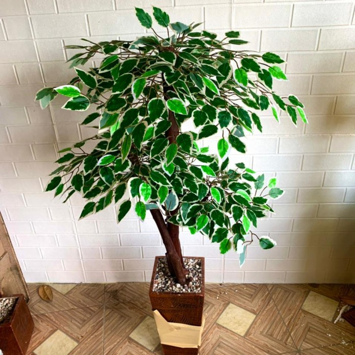 Pohon Beringin 120cm Artificial Hias Pohon Plastik Sudut Pojok Ruangan Hiasan Dekorasi Rumah