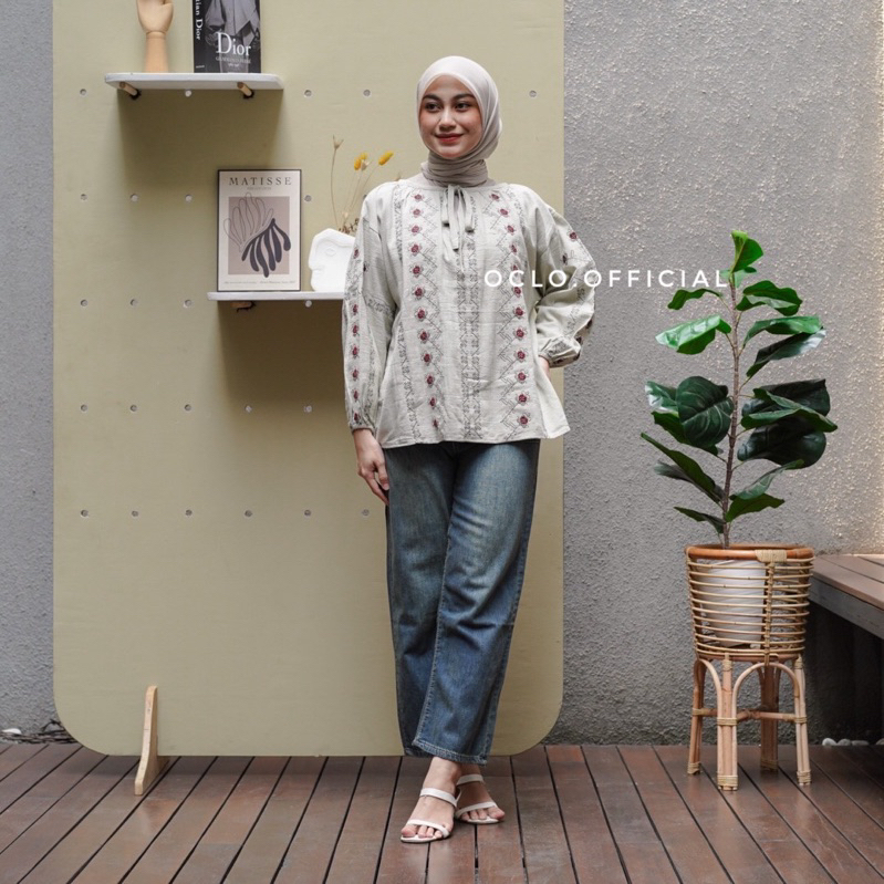 Oclo | Yevala Blouse Blus Bordir Casual