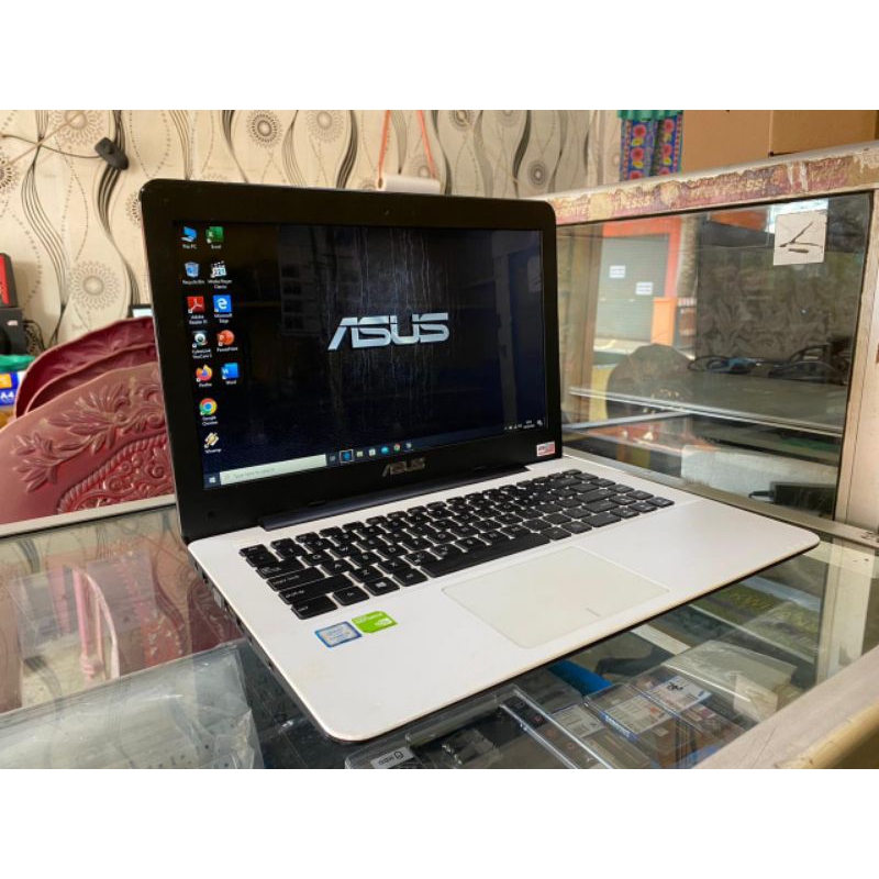LAPTOP ASUS X455LF/ Intel Core i5-5200U