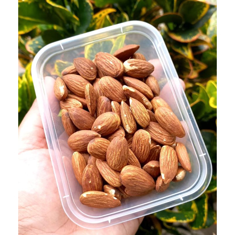 

Kacang Almond Panggang Rasa Original