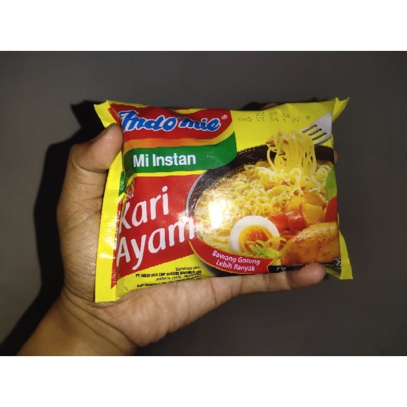 

INDOMIE KARI AYAM MI INSTAN