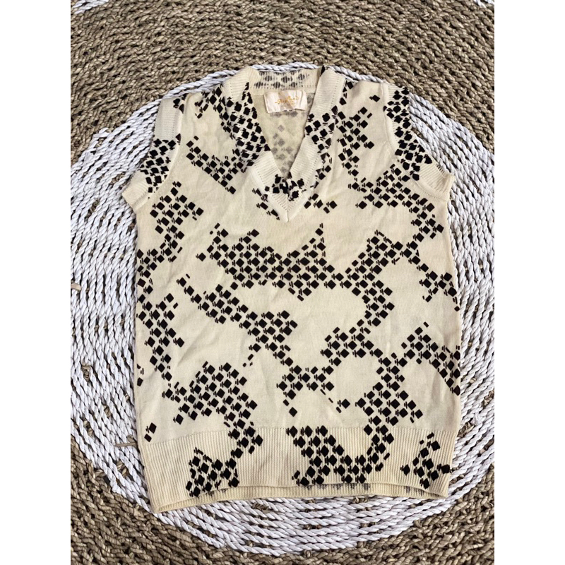 vest rajut branded preloved