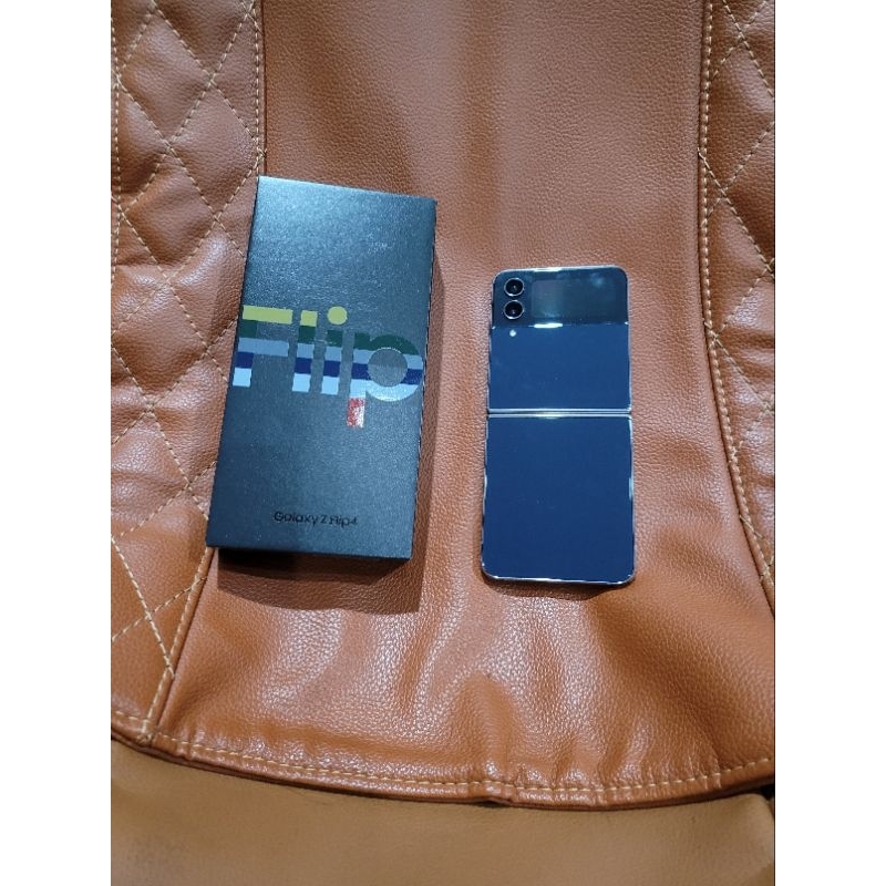 SAMSUNG GALAXY Z FLIP 4 BESPOKE