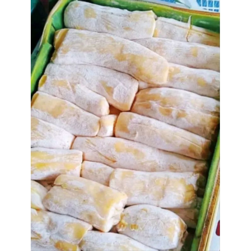 

tape peuyem/tape singkong mentega manis 2kg+besek