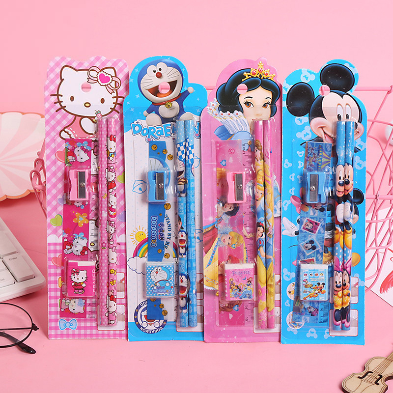 

(Alat Tulis 5 In 1) Alat Tulis 1 Set isi 5 Lengkap Motif Kartun