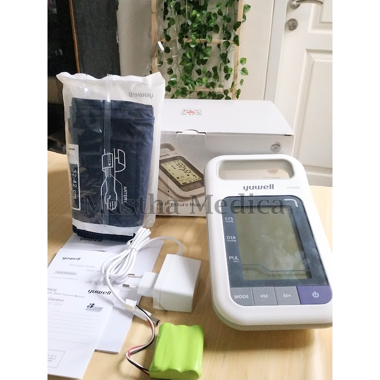 Tensi Digital Tensimeter Pengukur Tekanan Darah Yuwell YE 680E