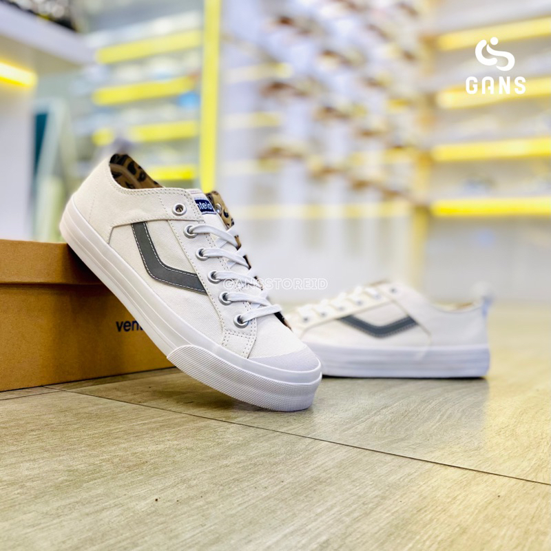 Ventela reborn reflective white