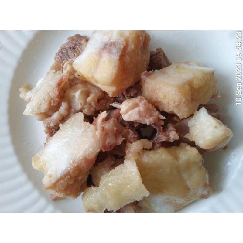 

Tetelan krewed// ½ ons