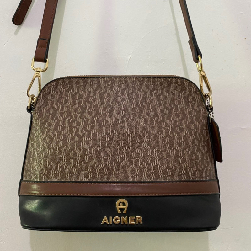 Preloved Tas Aigner | Preloved Sling Bag Aigner | Preloved Aigner