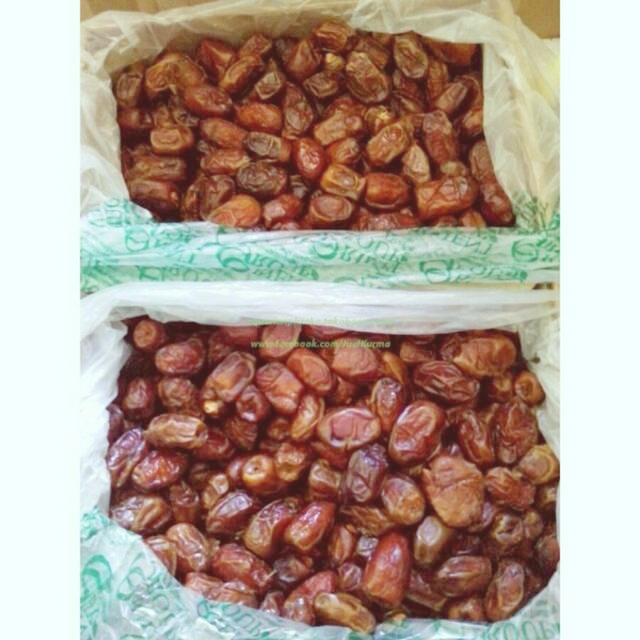 

Kurma Mesir Golden Valley Original / Kurma Golden Valley 1 kg