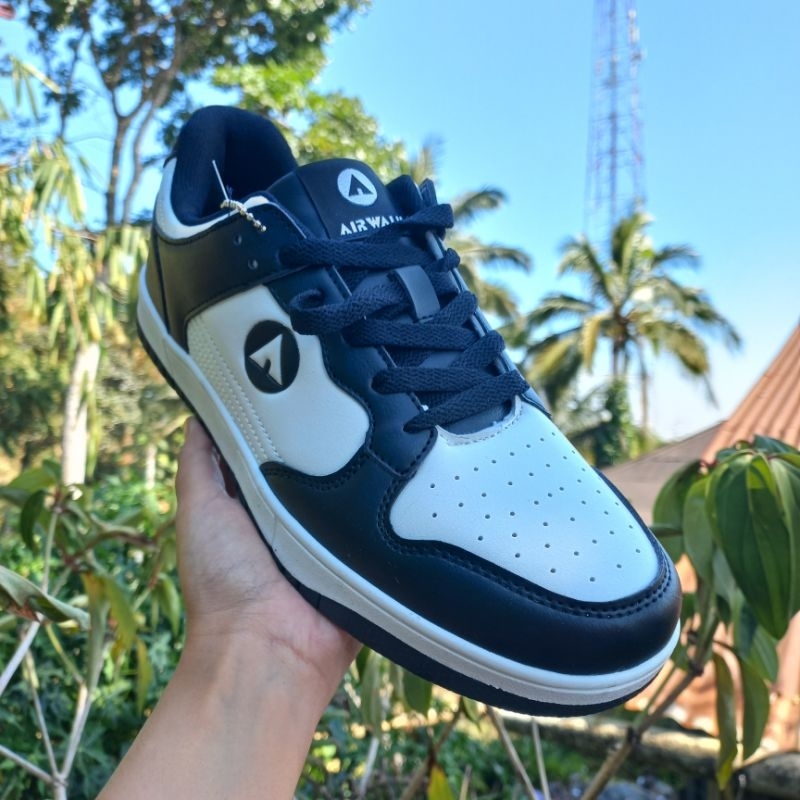 Airwalk Trudy Black White Original