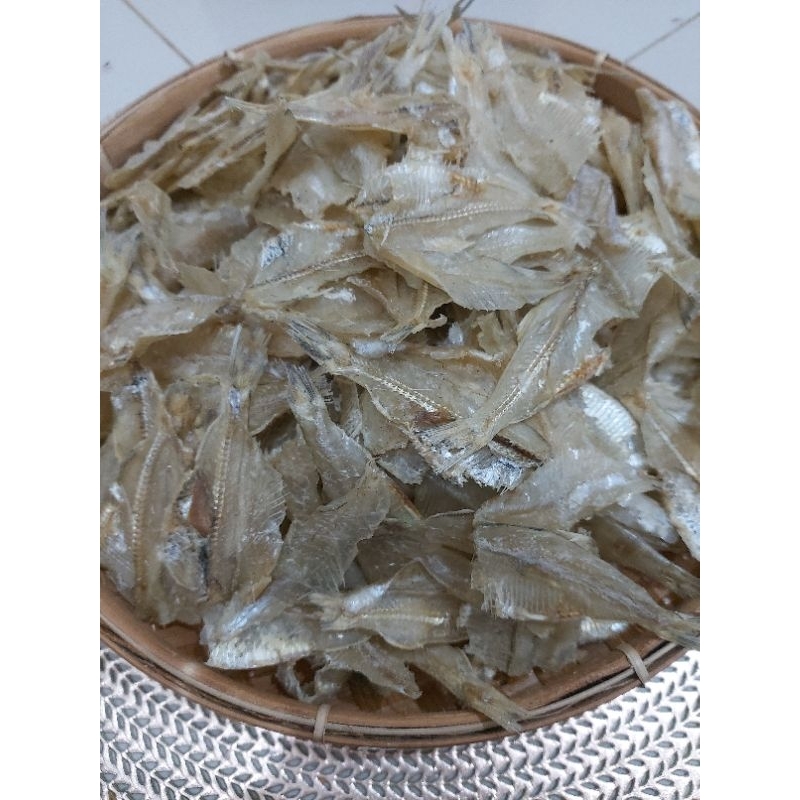 

ikan asin pakang tawar 500gr