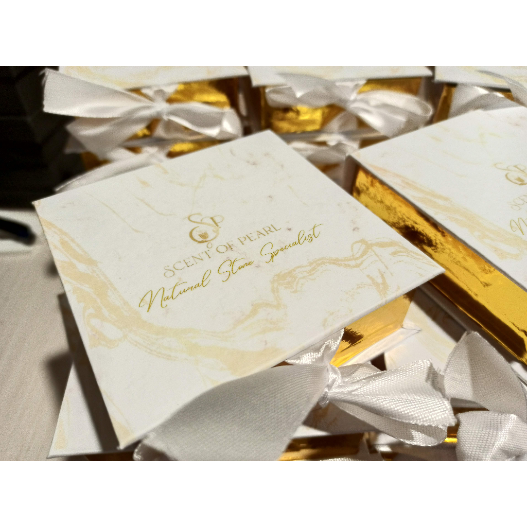 

Gift Box 25x20x2 cm || Kotak Kado Custom || Kotak Kado accesories || hampers || Packaging Parfum
